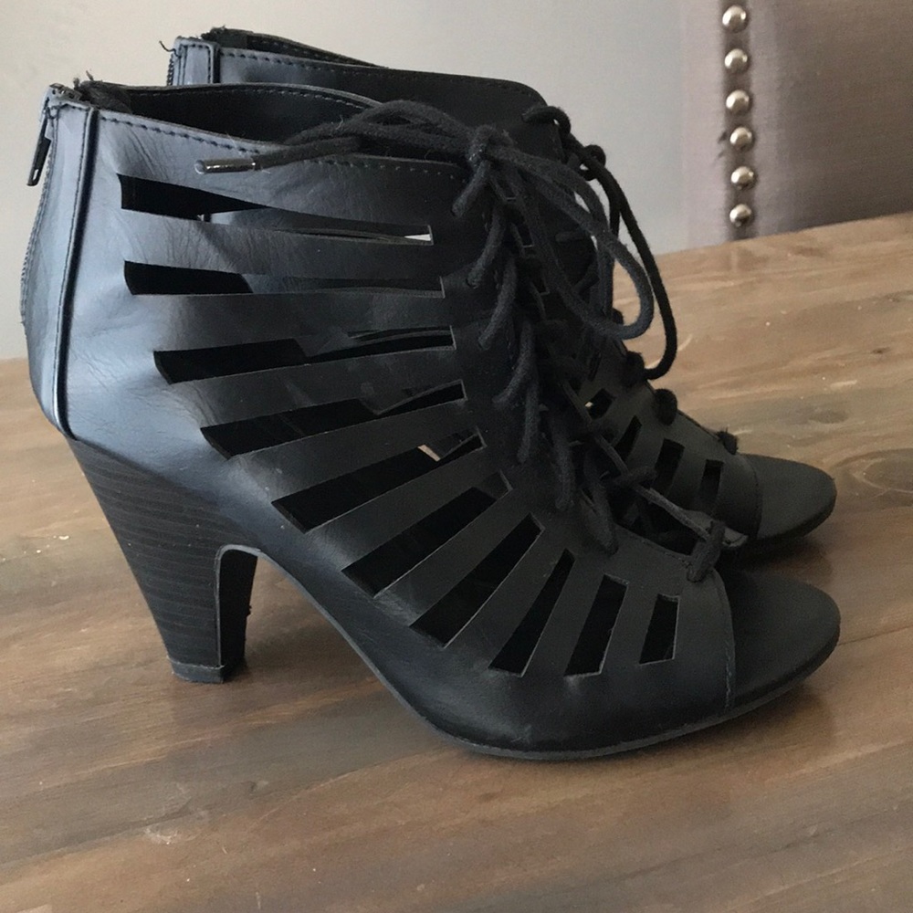 Black heels